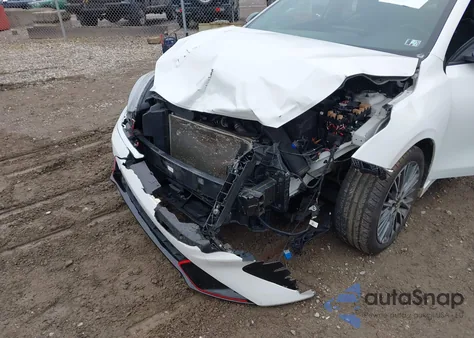 2022 Kia Forte Gt-Line z USA, uszkodzony, nr VIN 3KPF54AD3NE435341